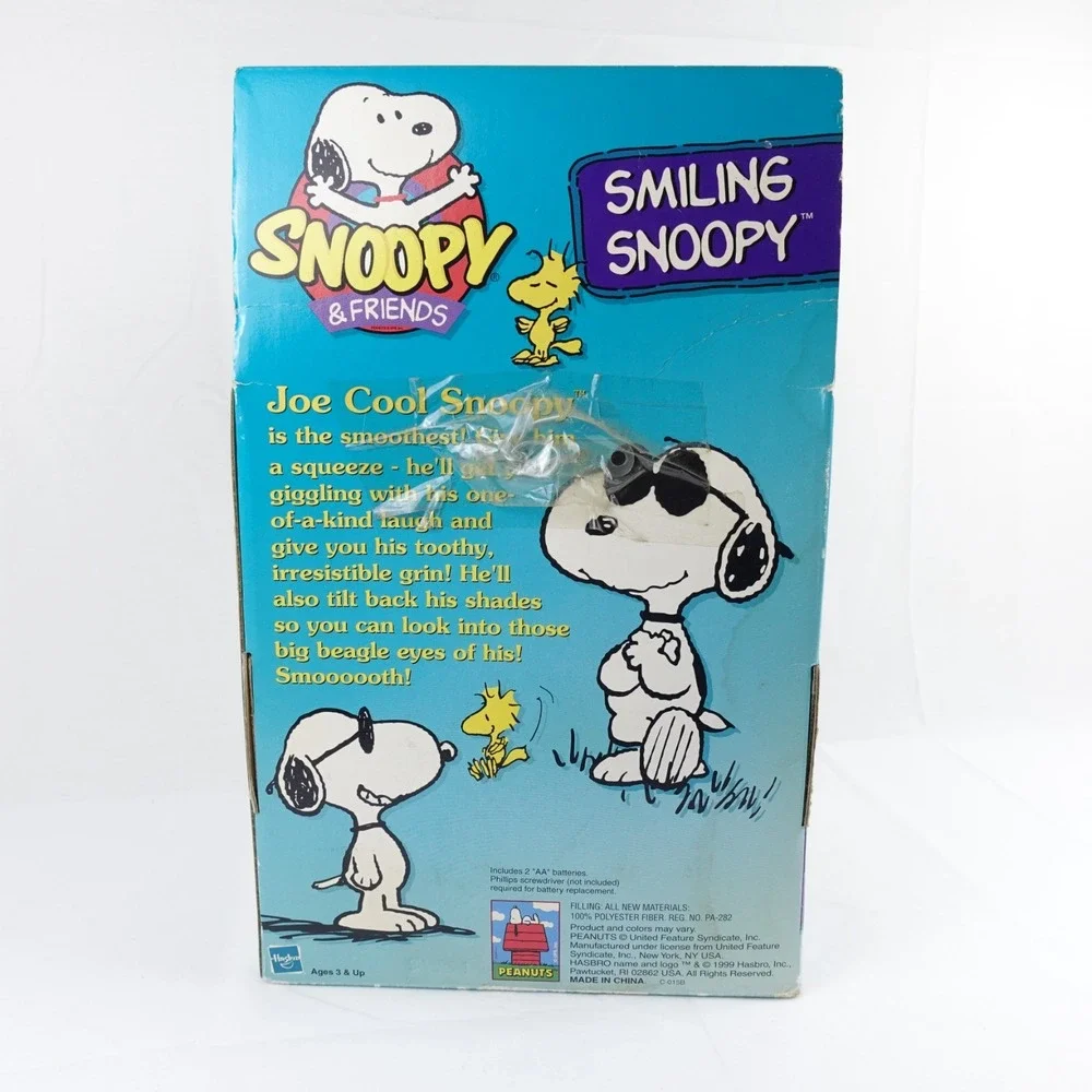 Vintage 1999 Snoopy & Friends Smiling Snoopy Doll Plush Peanuts Joe Cool Hasbro